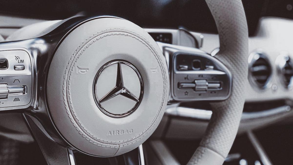 vanzarea masinilor mercedes ar putea fi interzisa in sua din cauza unor actionari din china