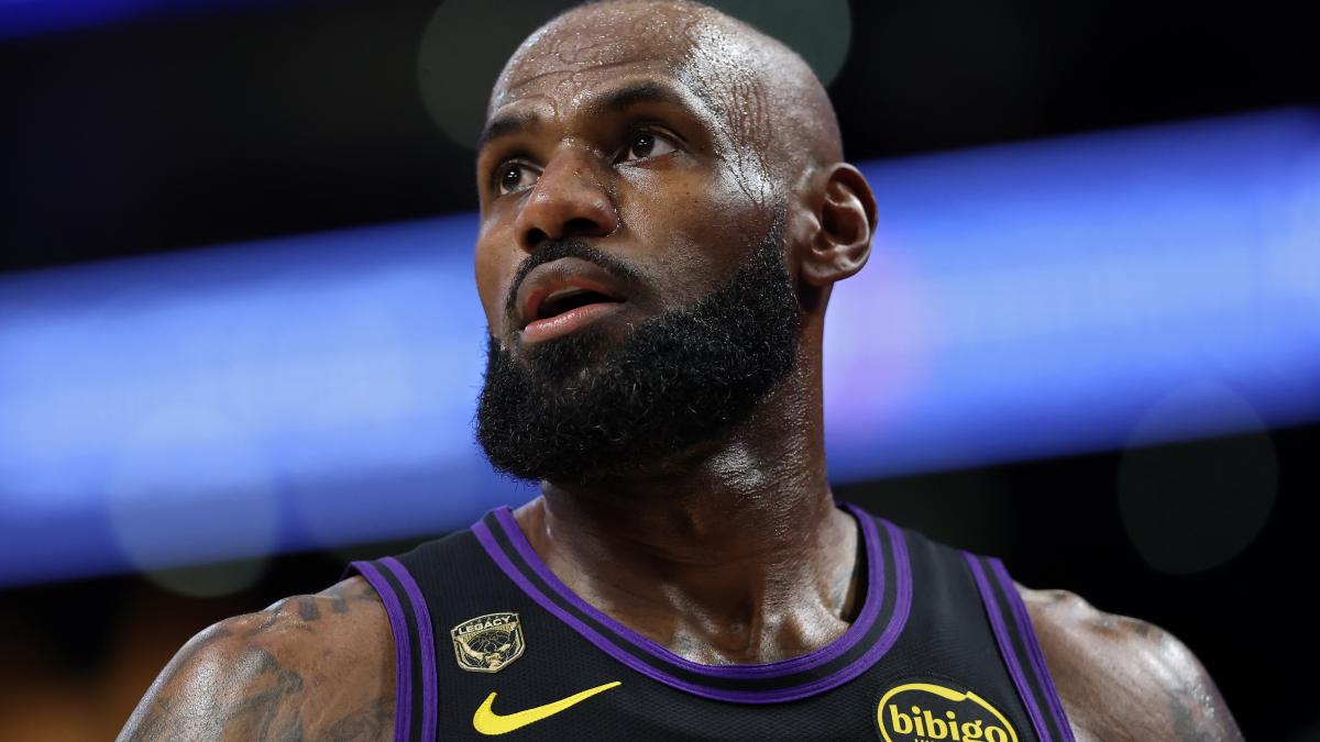 lebron james a anuntat la ce echipa va juca dupa despartirea de los angeles lakers