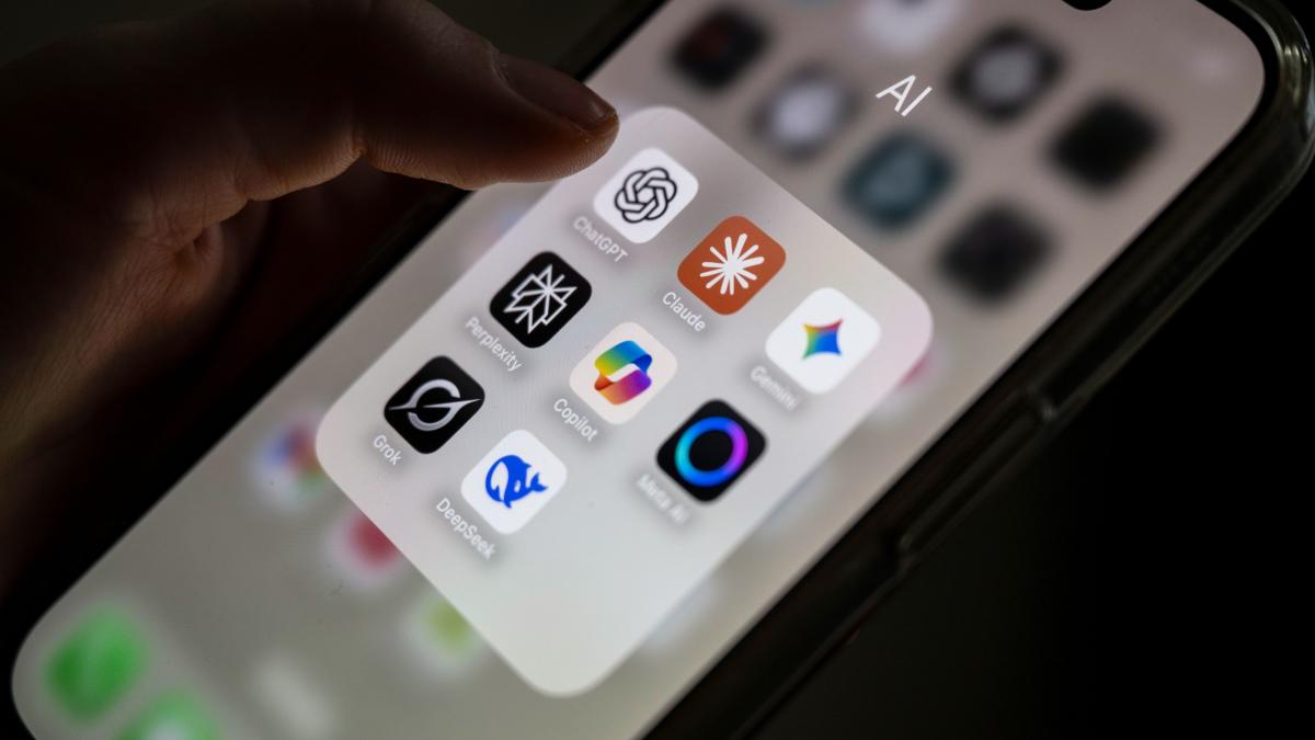 chatgpt a picat in mai multe tari din intreaga lume unii dintre utilizatori nu se pot autentifica anuntul facut de openai