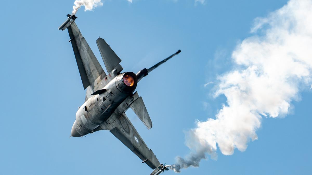 romania doboara o a doua drona cu f 16 la mai putin de o zi dupa cea distrusa vineri mesaj ro alert sambata dimineata