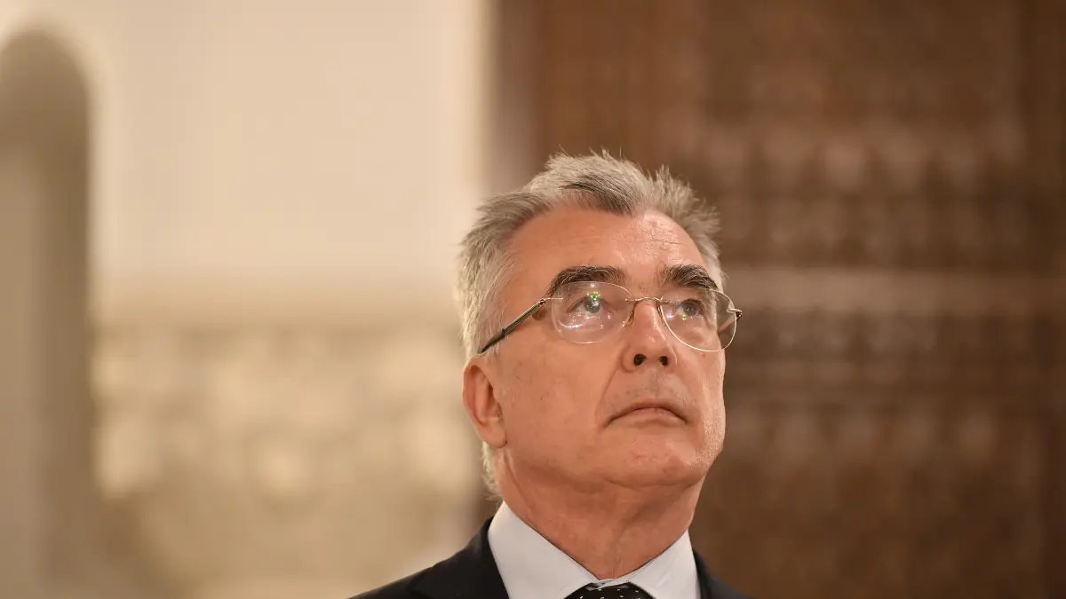 aur se plange ca romania cheltuie prea mult pe doborarea dronelor rusesti petrisor peiu ar trebui o solutie la un cost rezonabil