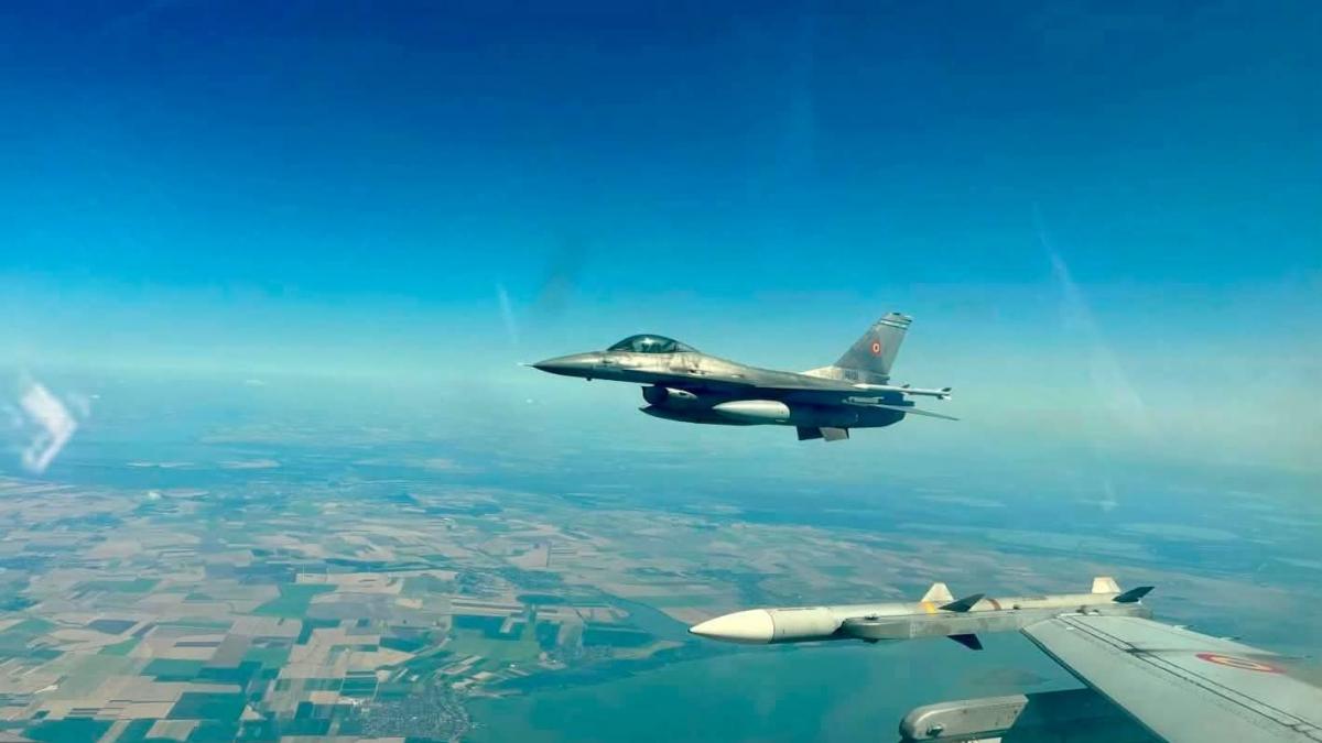 mapn drona a fost doborata la 5 minute dupa ce a intrat in spatiul aerian national filmul operatiunii de duminica
