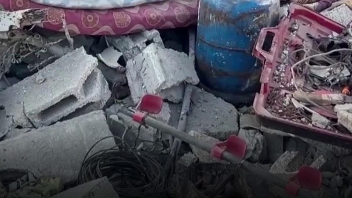 gaza lovita din nou locuitorii isi evalueaza pierderile dupa atacuri