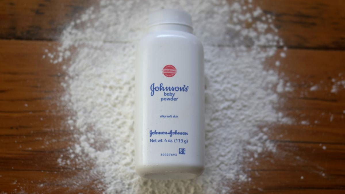 johnson johnson ofera pana la 5 5 miliarde de dolari pentru a solutiona procesele privind pudra pentru bebelusi care ar cauza cancer