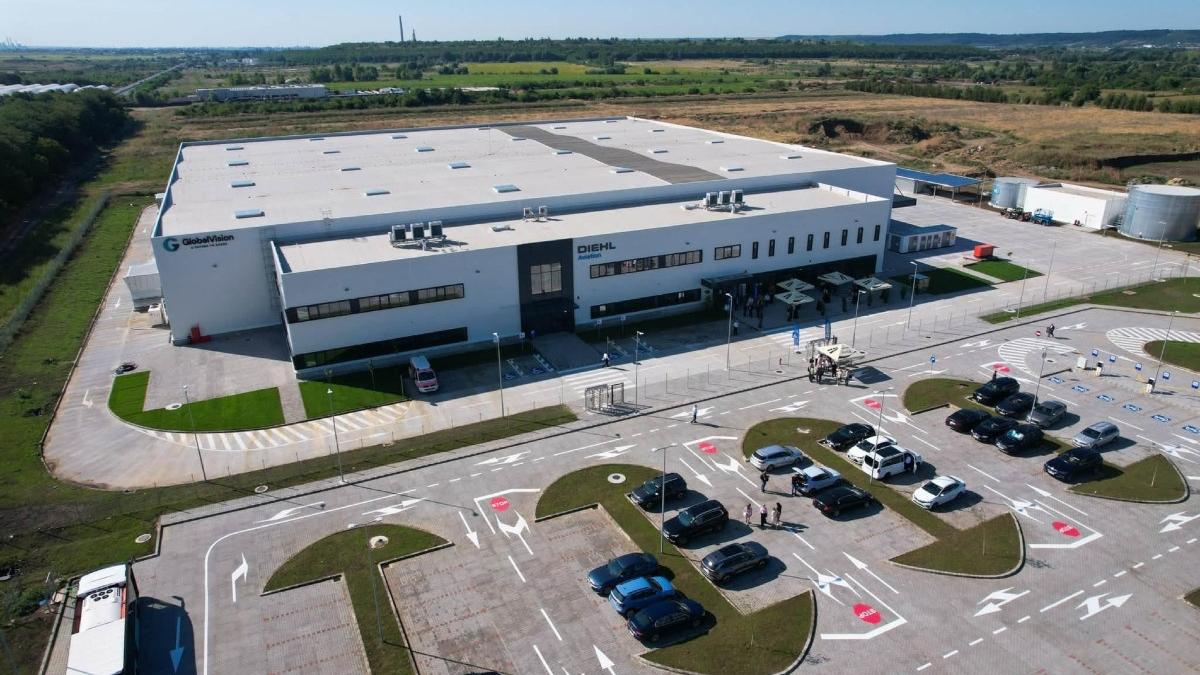 o companie germana deschide o fabrica in dolj va produce componente pentru airbus si boeing si va crea pana la 500 de locuri de munca