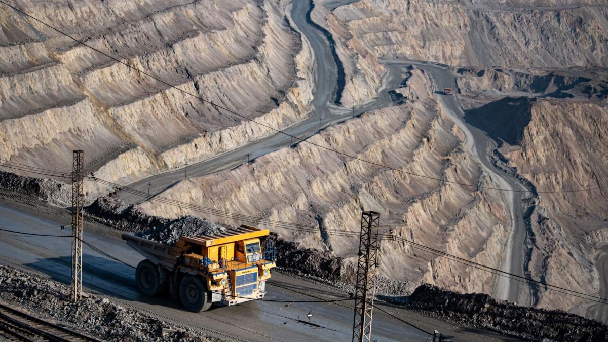ft cobaltul din congo folosit pentru bateriile masinilor electrice ar fi contaminat cu uraniu cea mai mare parte ajunge in china