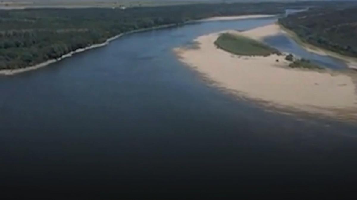 o drona a zburat 20 de minute deasupra romaniei mapn a survolat bratul sulina apoi a parasit tara a fost doborata de ucraineni