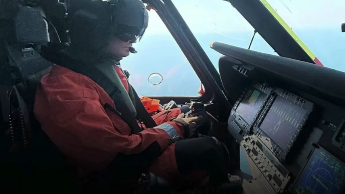 misiune de salvare in larg un pacient a fost evacuat cu elicopterul de pe o platforma maritima