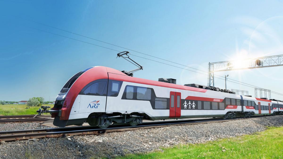 primele trenuri electrice pesa intra in sfarsit in circulatie prima cursa va fi pe ruta bucuresti constanta