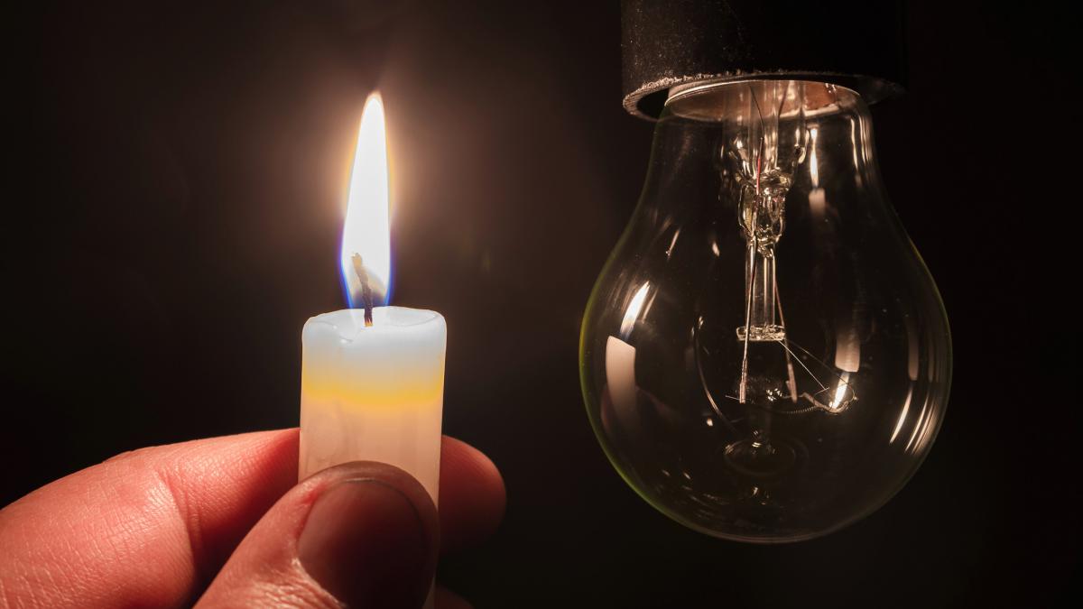 apelul la economie la curent nu are efect consumul de energie in romania a scazut cu doar 0 6 la 21 00 nou mesaj de la guvern