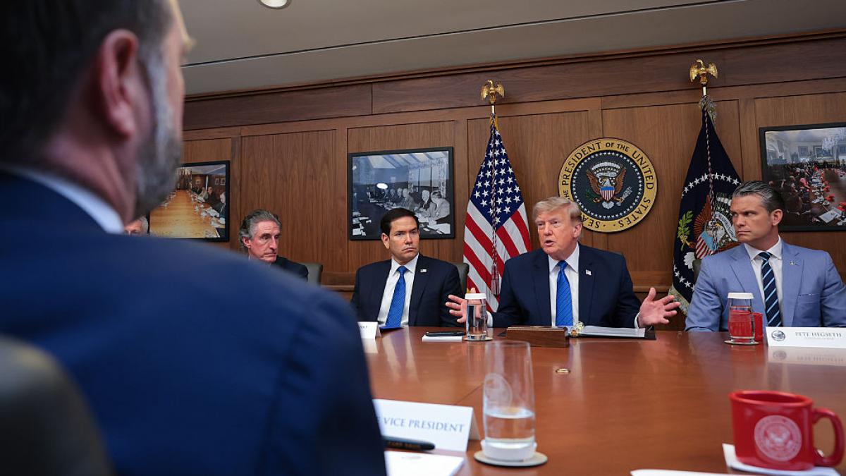 wp tensiuni maxime la camp david trump i a cerut explicatii lui hegseth despre lipsa stocurilor de rachete credea ca se rezolvase