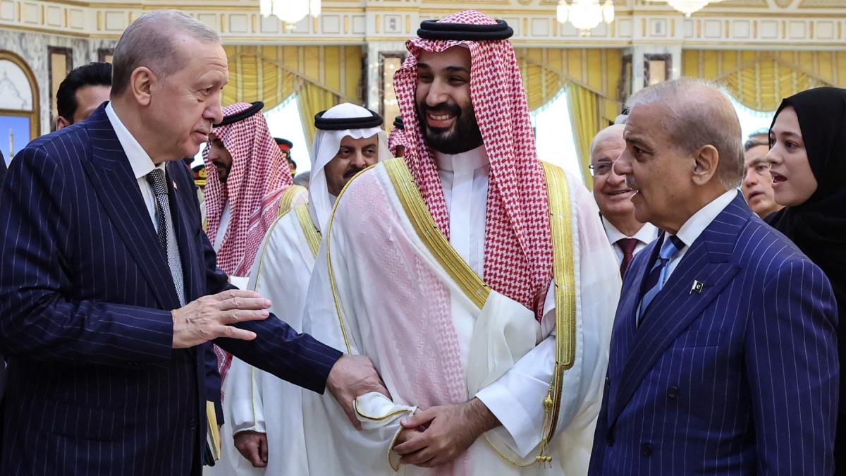 arabia saudita pakistanul si turcia au semnat un pact de aparare reciproca dupa modelul nato