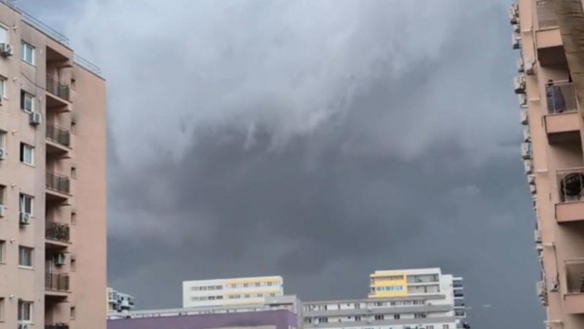 harti meteorologii au extins codurile galbene de canicula ploi torentiale si grindina avertizare de vijelii pentru bucuresti