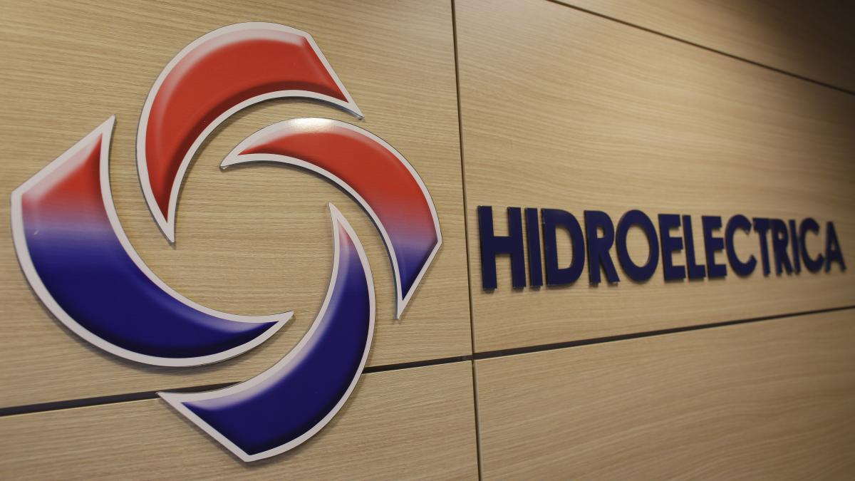 hidroelectrica a castigat 2 57 miliarde de lei in sase luni cu 62 mai mult cum a ajutat o revenirea ploilor