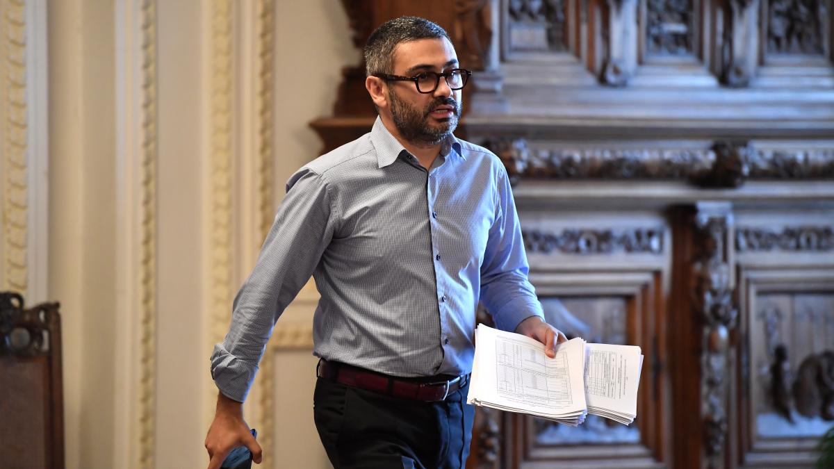 psd pune conditii pentru a vota legea salarizarii manole o lege care ii nemultumeste pe bugetari nu poate fi si nu trebuie votata