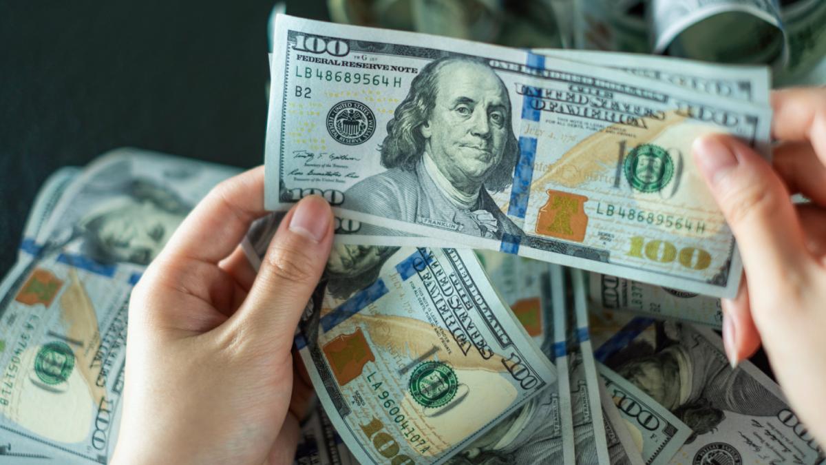 bancnote dolari americani bani cash numerar