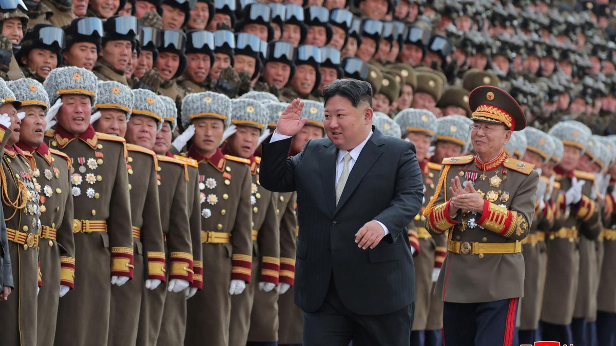 presedintele coreei de nord kim jong un