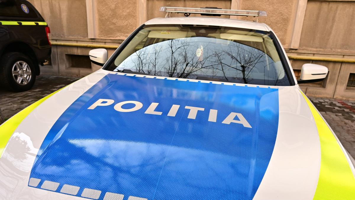 o profesoara a fost batuta de parintii unui elev suparati ca le a certat copilul intr o excursie la predeal tinerii sunt arestati