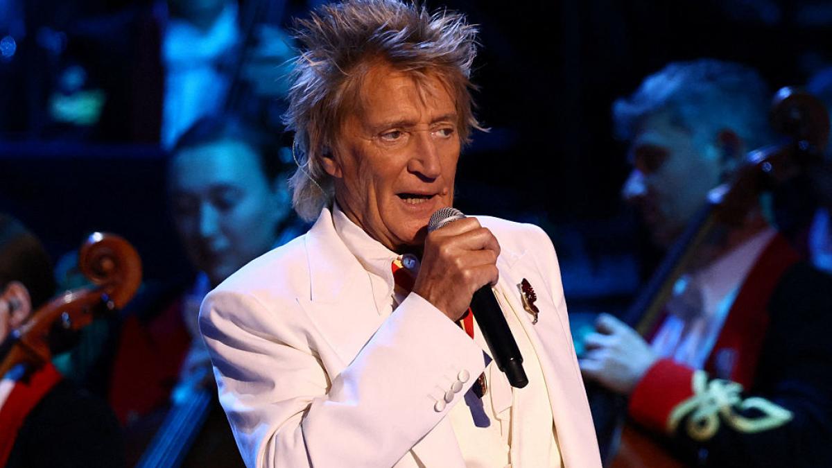 poza in care apare Rod Stewart - GettyImages-2245169664