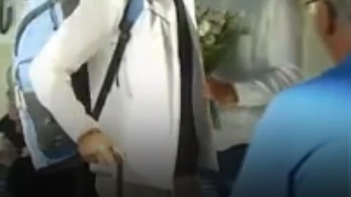 david popovici revine acasa dupa ce a cucerit o noua dubla de aur
