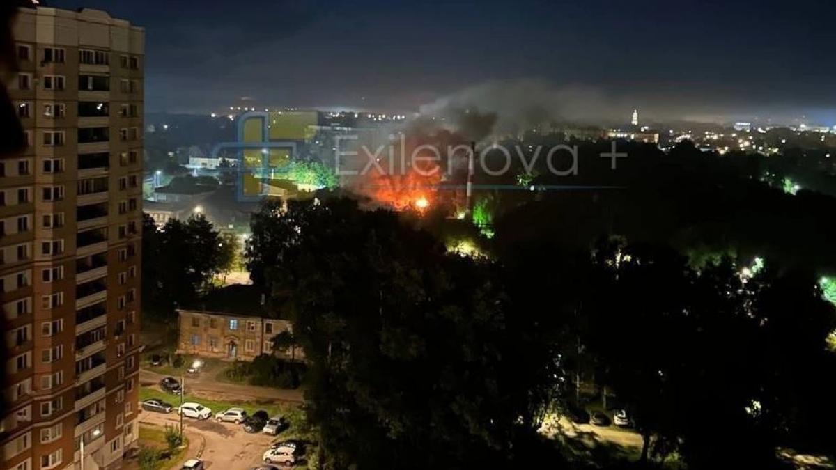 moscova a fost atacata cu peste 600 de drone ucrainene amazonul lui putin a fost lovit din nou