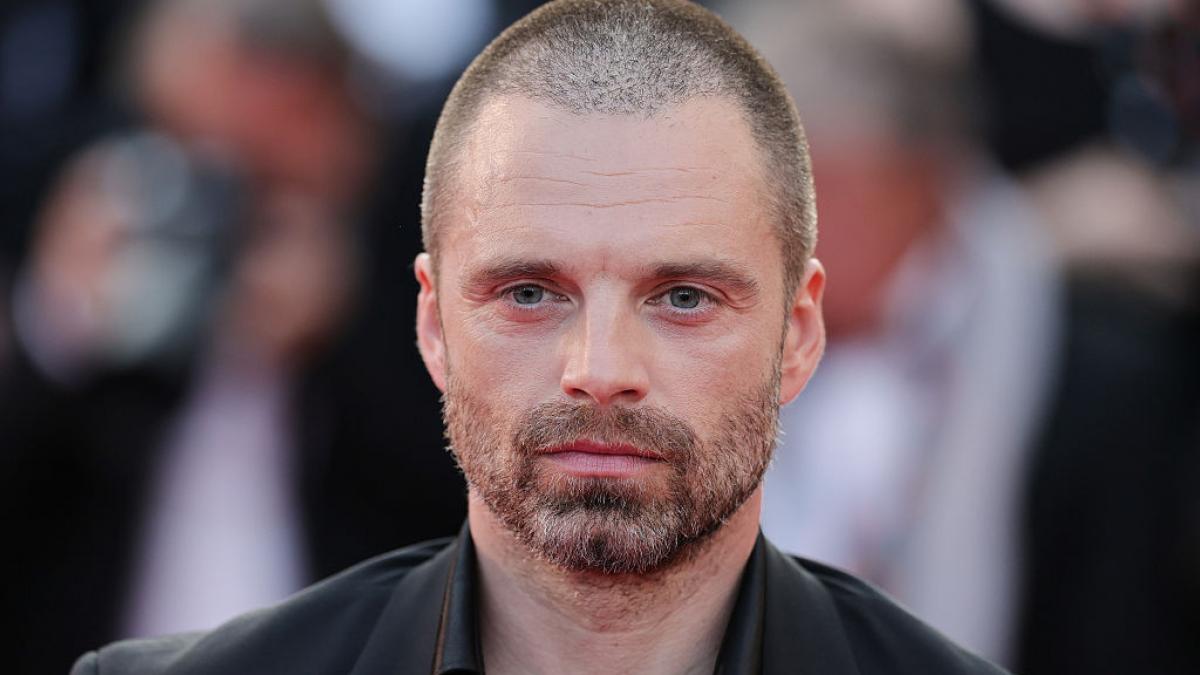 sebastian stan a confirmat ca va juca in batman part ii el va fi harvey dent two face