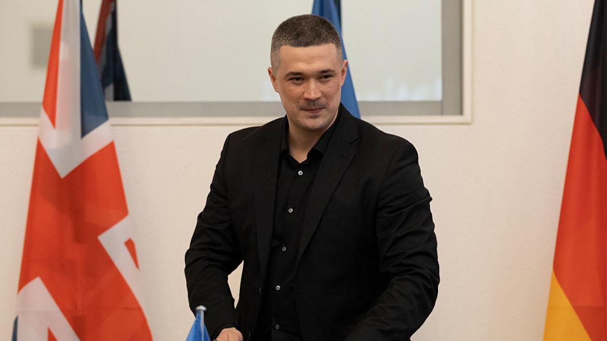 fedorov il provoaca pe zelenski fostul ministru al apararii din ucraina cere alegeri prezidentiale in timp de razboi