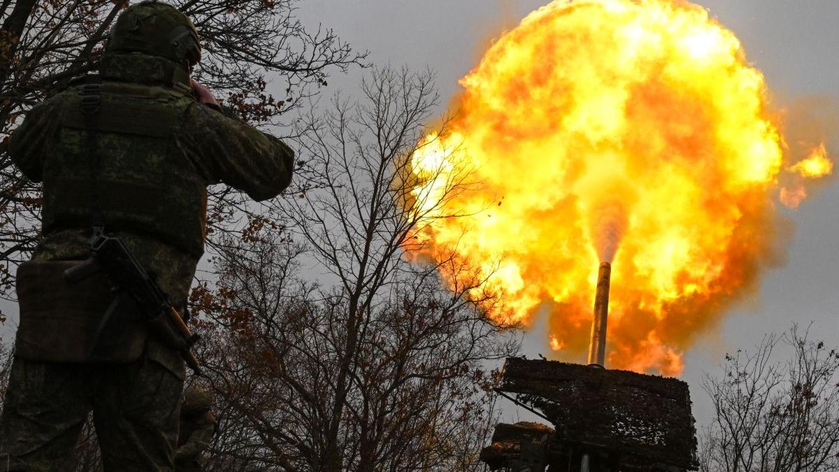 rusii revendica victorii pe frontul din donetk si spun ca sunt la cativa kilometri de fortarete importante ale ucrainei