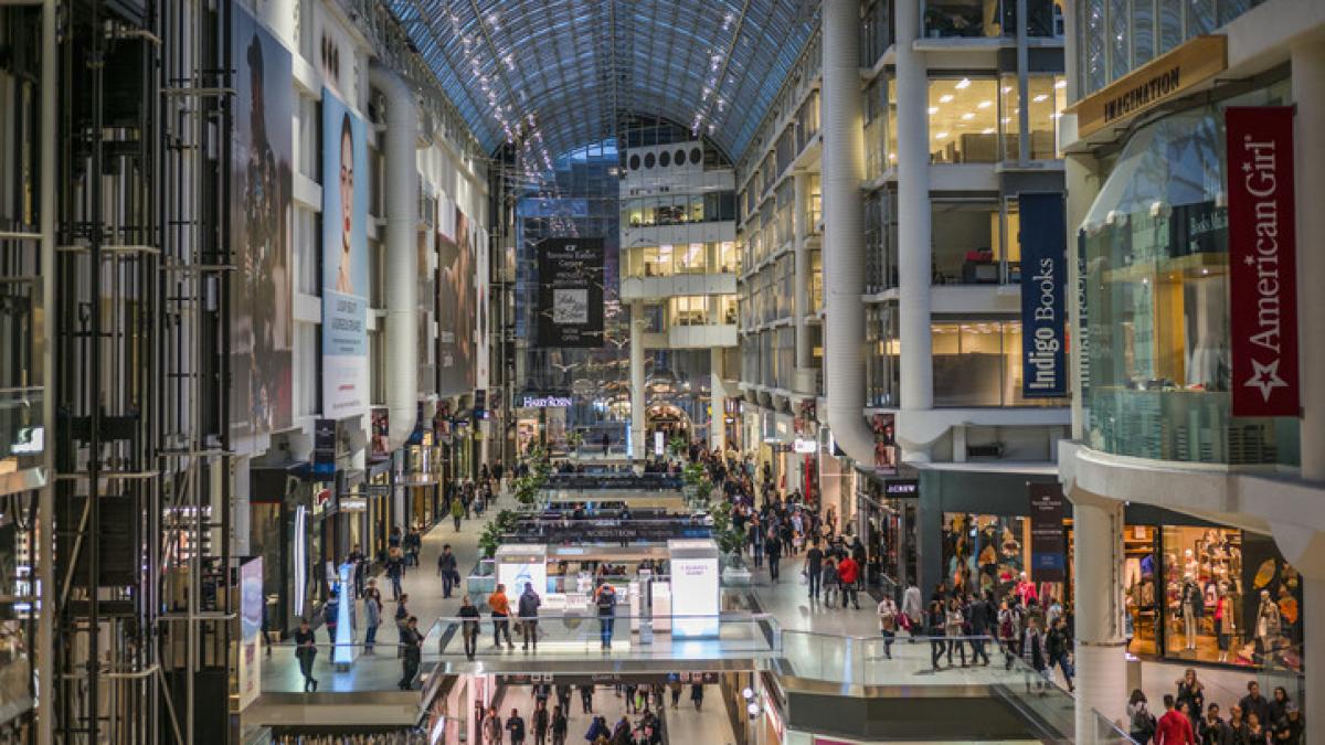 studiu romanii au cheltuit in 2025 o suma uriasa in magazine si mall uri peste cea din 2024 unde s au dus cei mai multi bani