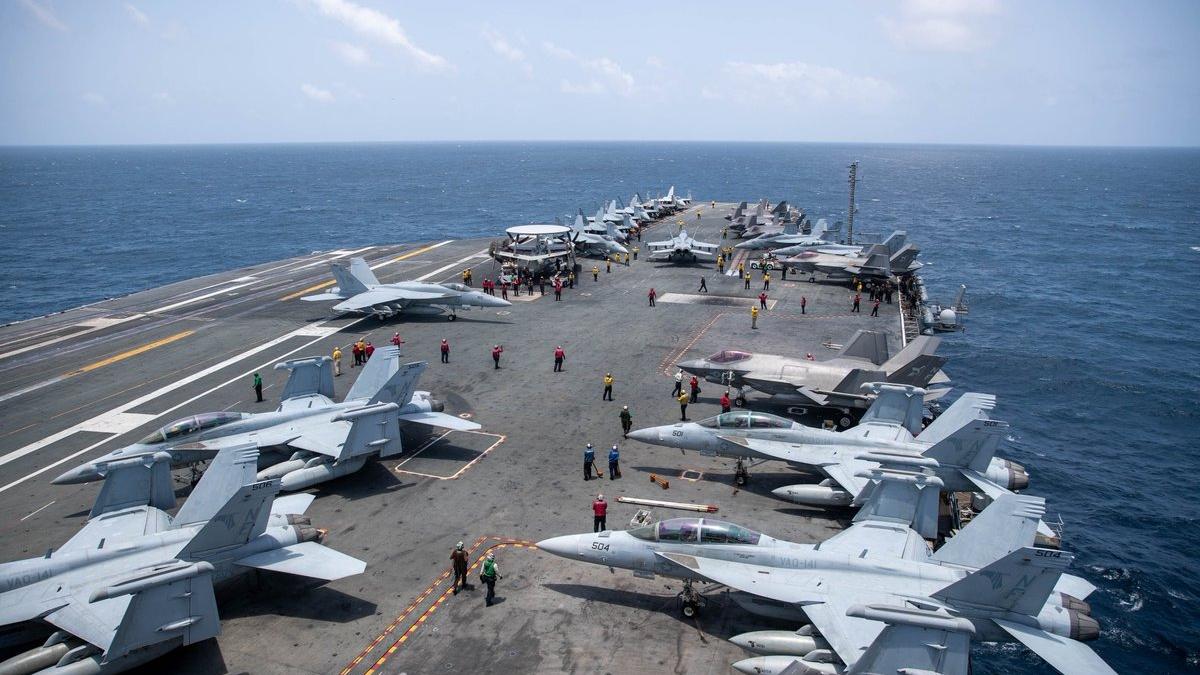 cosmarul soldatilor americani de pe uss lincoln se incheie portavionul uss washington a ajuns in zona iranului si pot pleca acasa