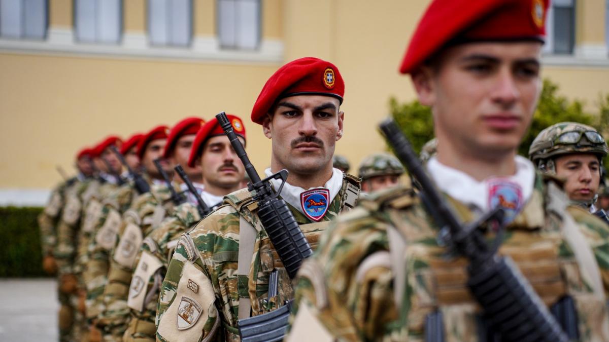 o tara nato anunta noi reguli pentru serviciul militar in cazul tinerilor de 18 ani masura este o premiera