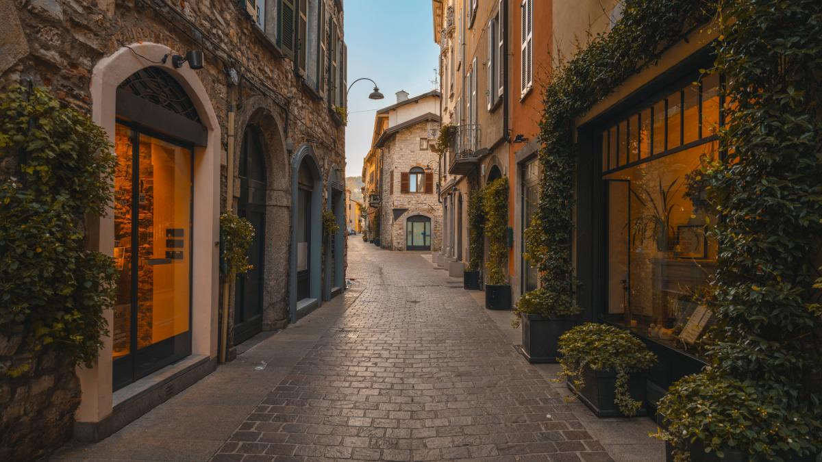 un primar a interzis bicicletele in centrul orasului dupa ce a fost lovit de una dintre aceste bestii