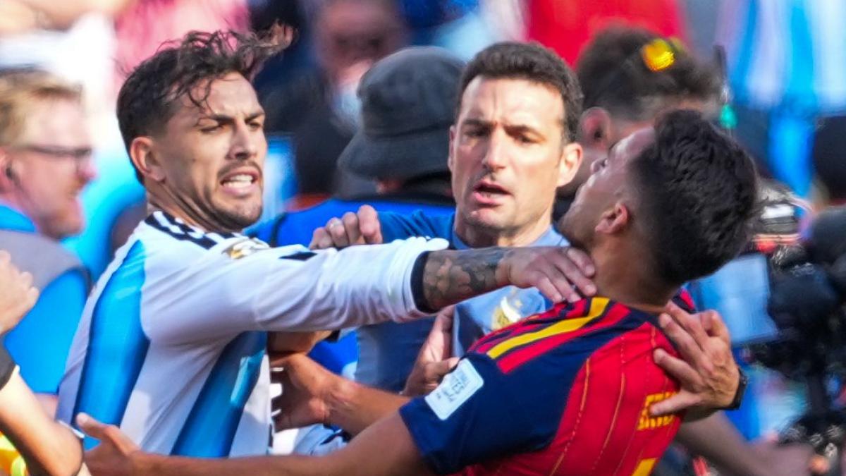 argentinianul leandro paredes a fost suspendat 10 meciuri dupa bataia de la finalul cupei mondiale 2026