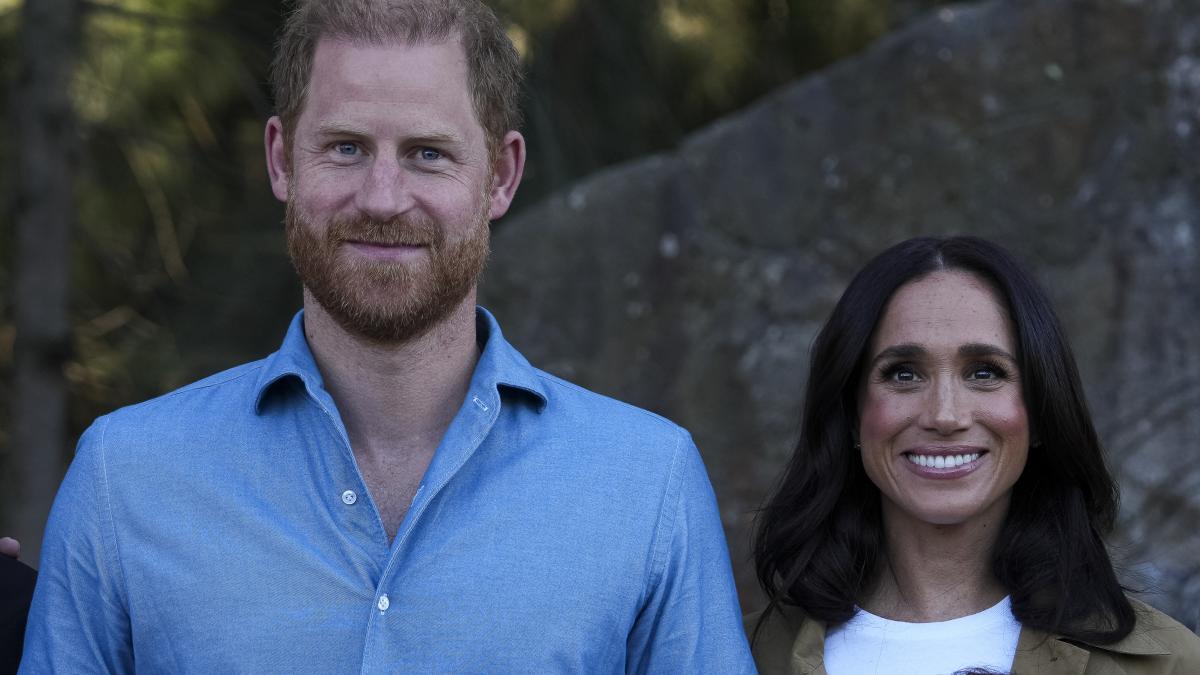 de ce se intorc harry si meghan in marea britanie bbc ducesa negociaza un rol intr un serial netflix de succes