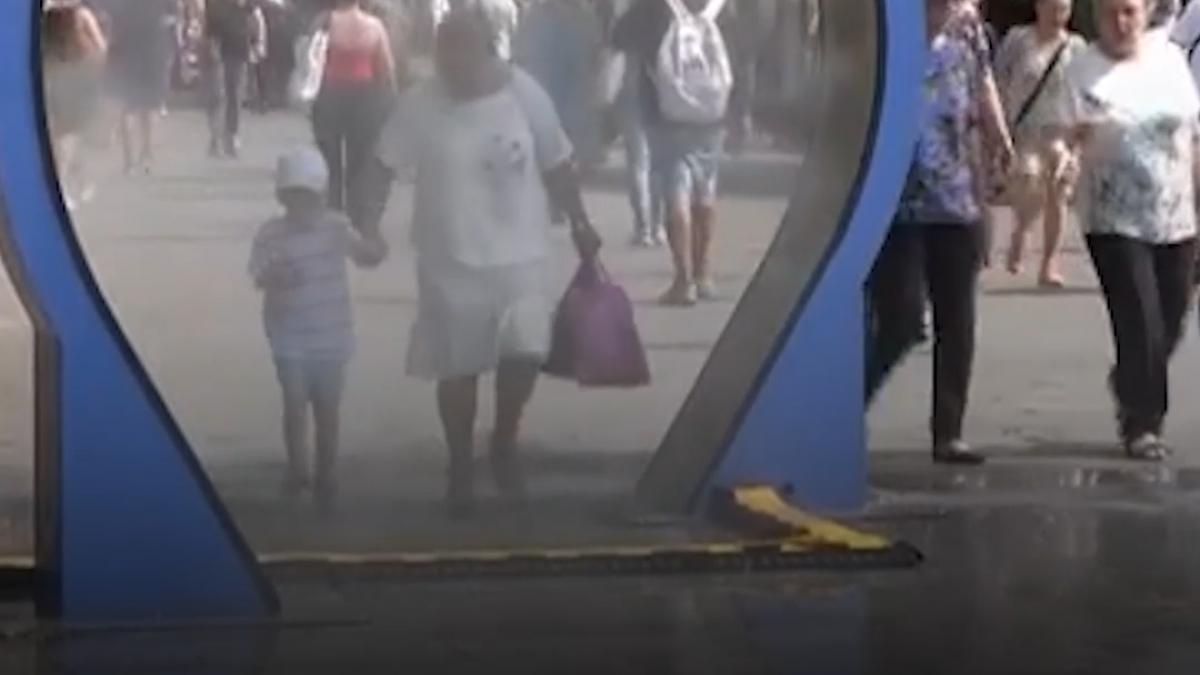 romania e lovita de un val de caldura extrema temperaturi record anuntate de anm cod portocaliu in 27 de judete