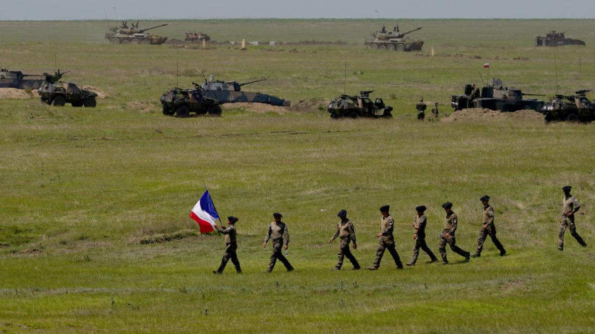 militari francezi la Smardan