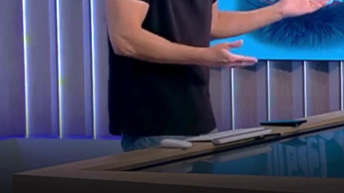 mircea badea intervine in razboiul merdenelelor putem crea o isterie nationala pentru absolut nimic da