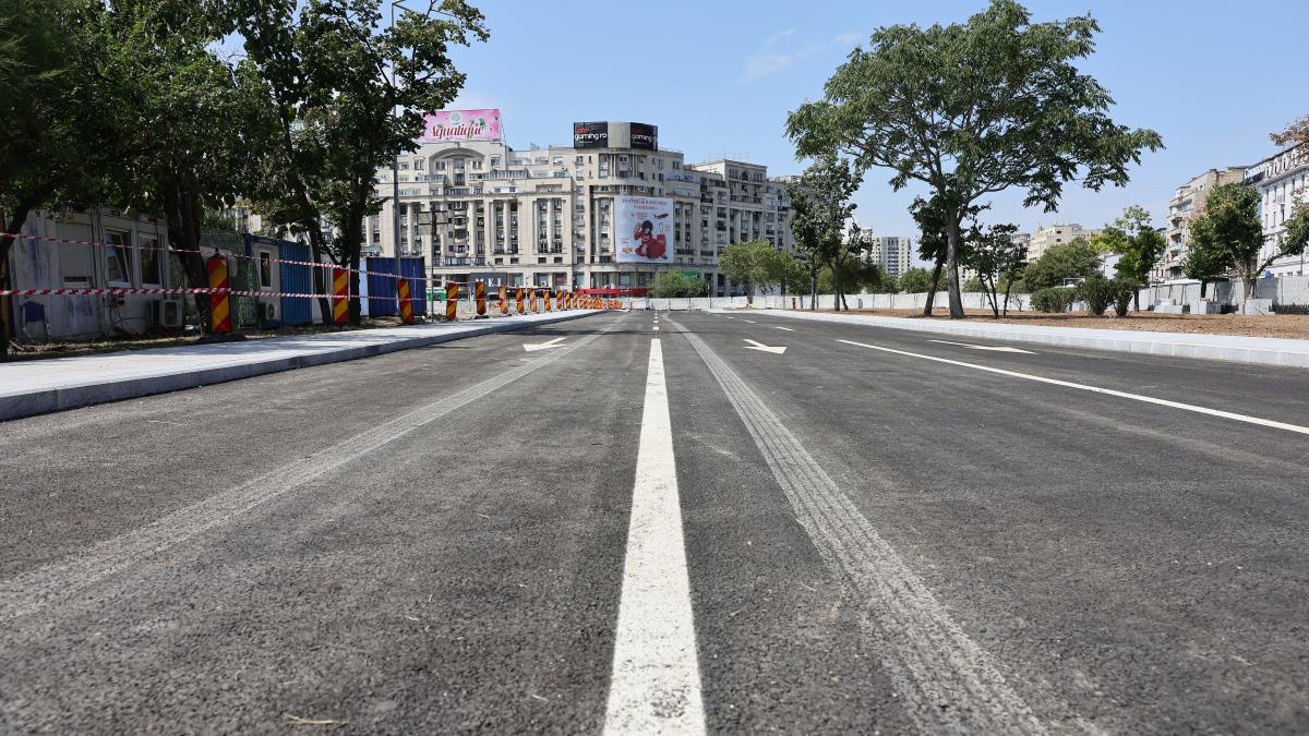se redeschide partial circulatia la piata unirii o parte din planseu a fost refacuta