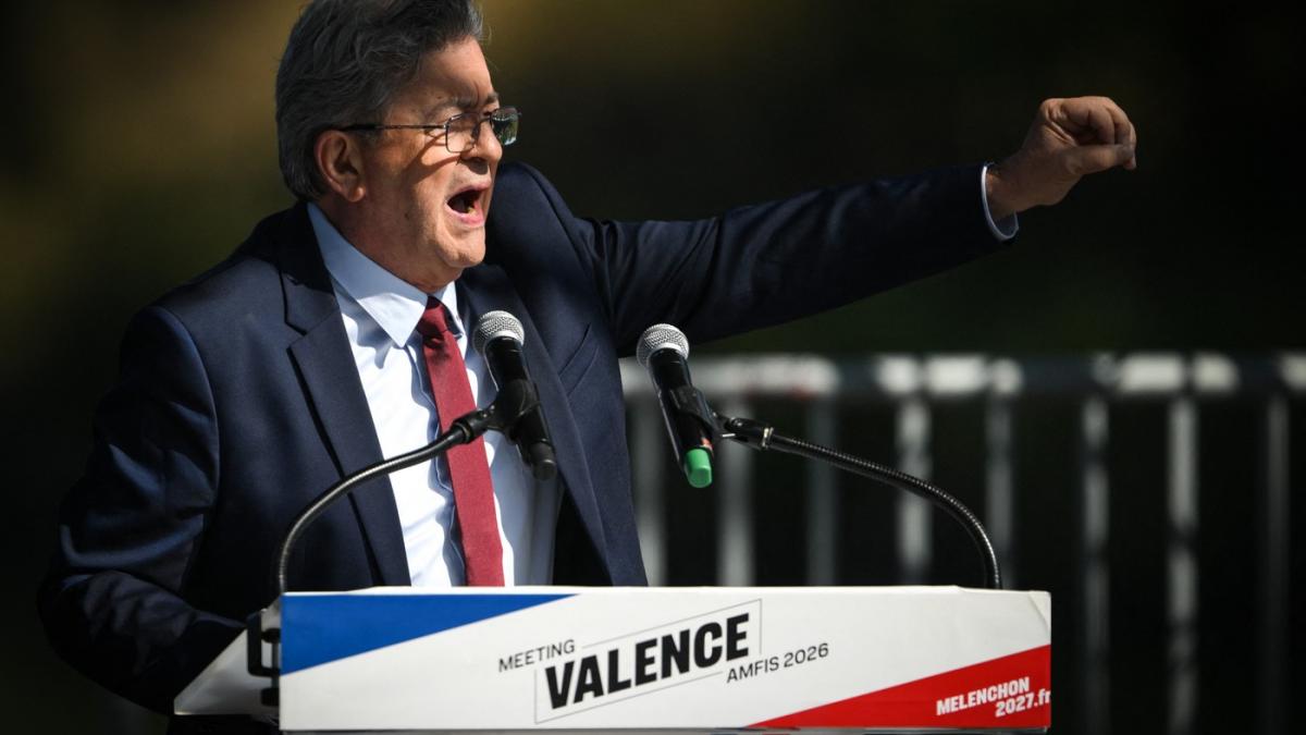 surpriza in sondajele din franta cu opt luni inainte de alegerile prezidentiale jean luc melenchon ar ajunge in turul doi