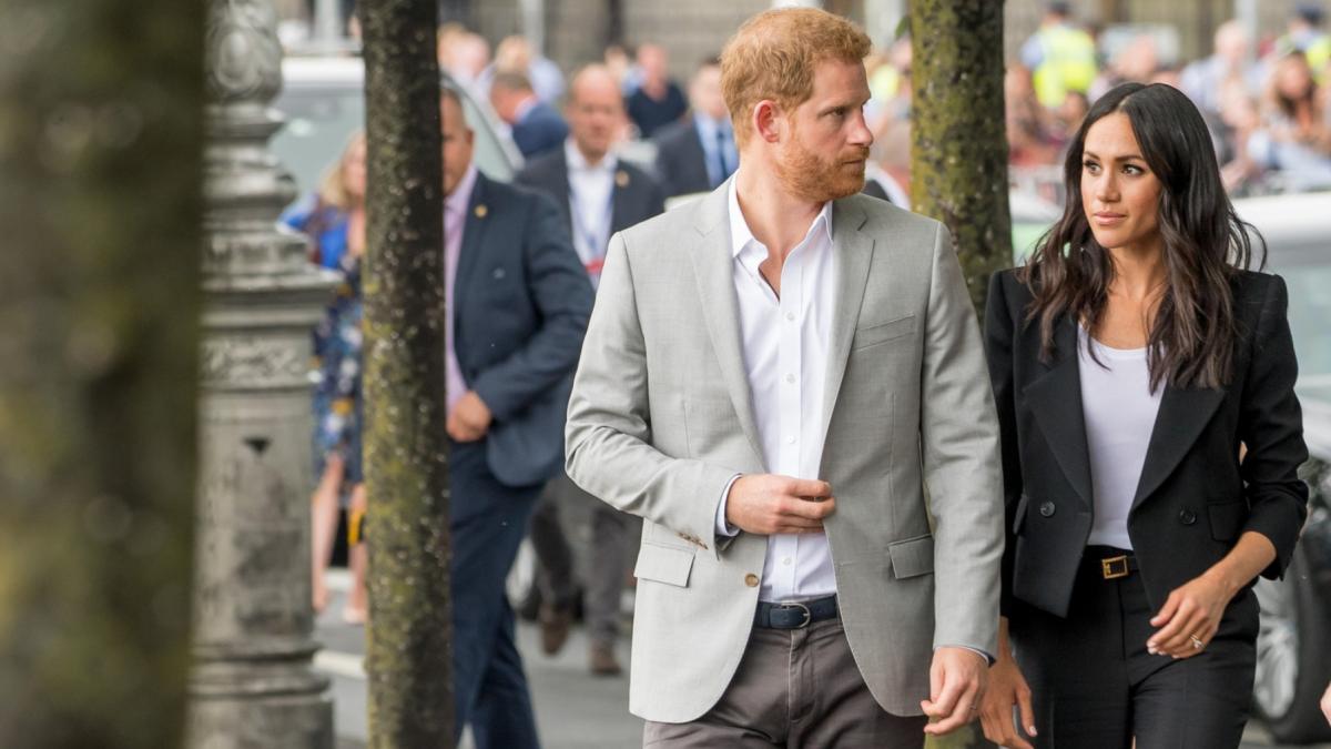 bbc printul harry si meghan markle ajung in uk astazi ducii de sussex se muta inapoi in marea britanie