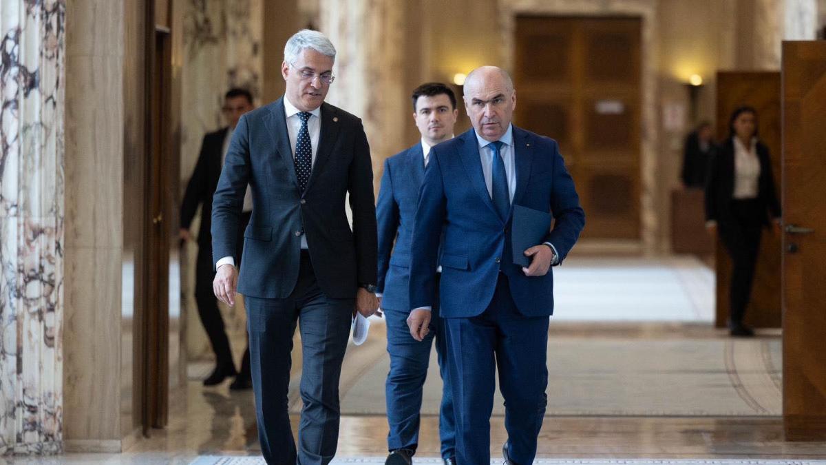 ilie bolojan si dragos pislaru acuza psd pentru esuarea legii salarizarii a ales deliberat si constient sa saboteze fiecare pas