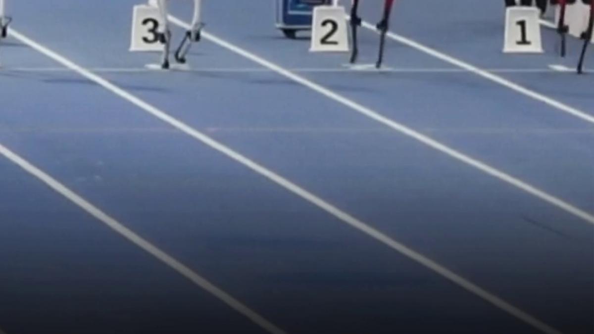 robotul care a batut recordul lui usain bolt la cursa de 100 de metri a alergat din nou chiar si mai rapid