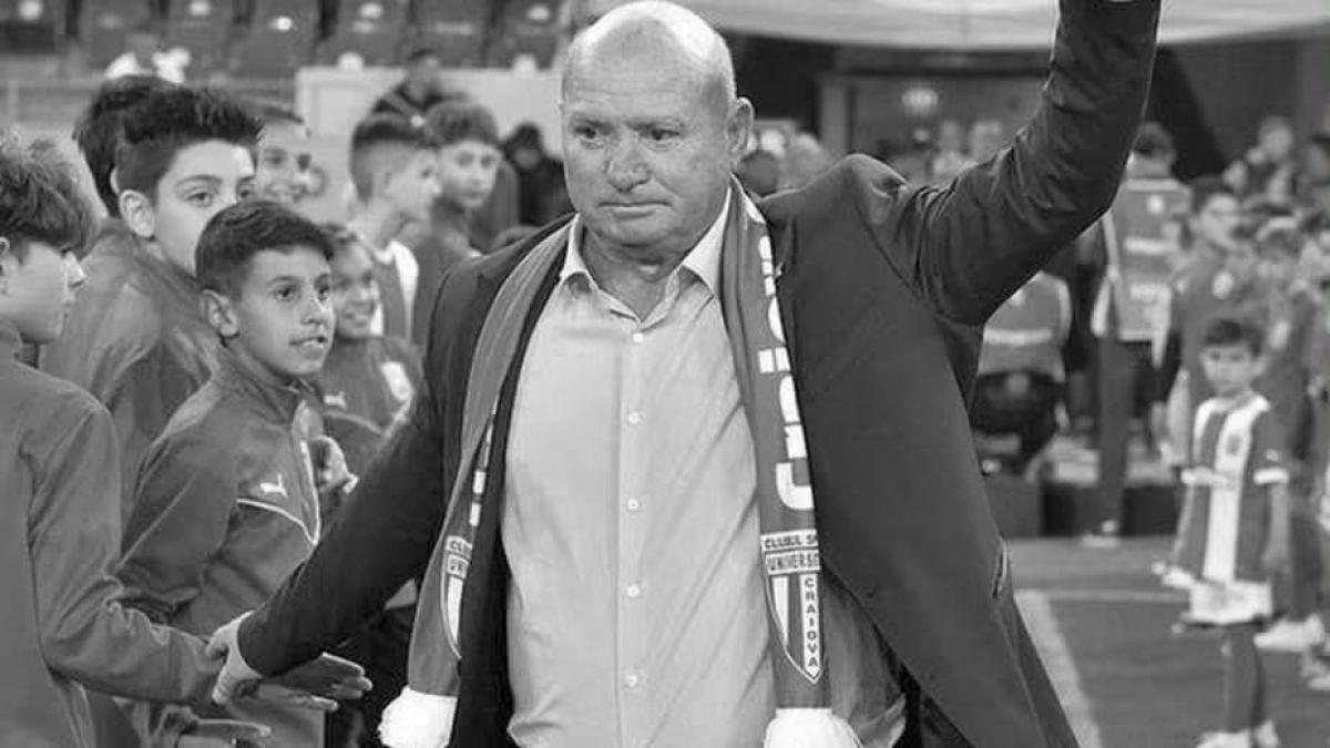 a murit fostul mare fotbalist nicolae ungureanu la 69 de ani a facut parte din craiova maxima marea echipa a universitatii