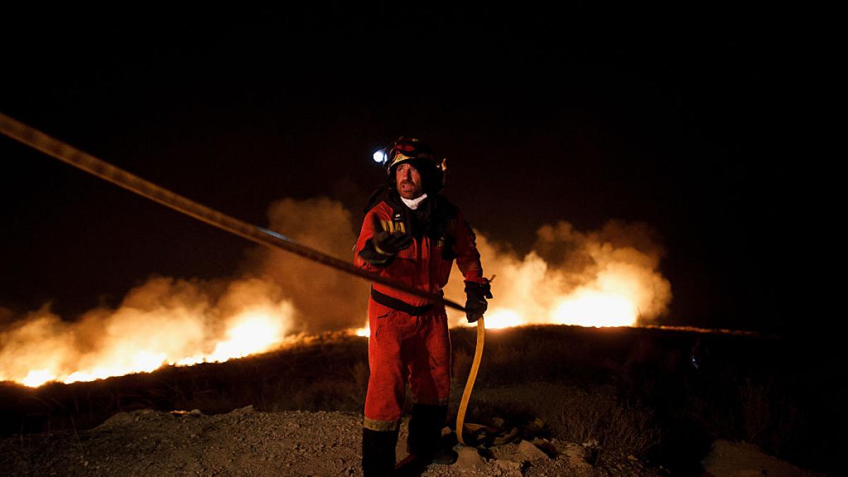 atentionare de calatorie pentru romanii care merg in spania mae anunta risc ridicat de incendii in provincia valencia
