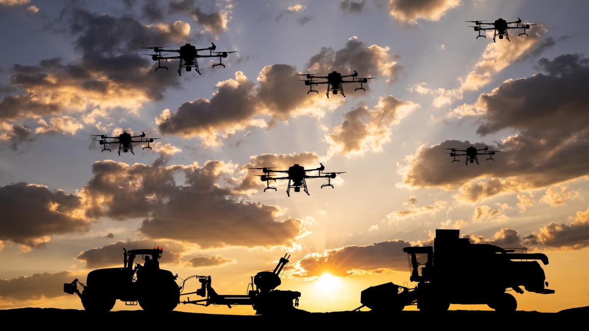 o companie a folosit drone ca sa insamanteze norii si sa provoace ploi uriase in alaska au cazut 72 de milioane de litri in 3 ore