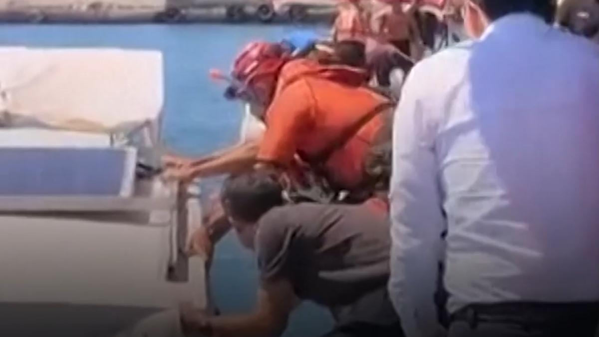 un feribot cu 270 de persoane la bord s a scufundat duminica in largul coastei ciprului