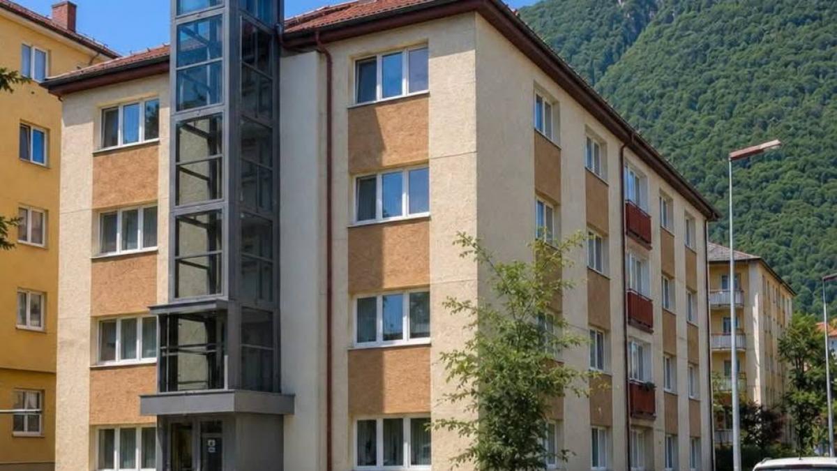 primul oras din romania care se pregateste sa monteze lifturi la blocurile vechi de 3 si 4 etaje