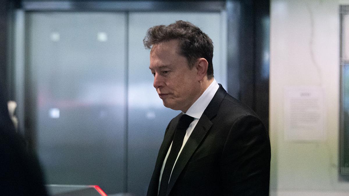 musk refuza sa acorde ucrainei accesul la starlink pentru atacurile asupra rusiei vrea un acord nu o escaladare a razboiului