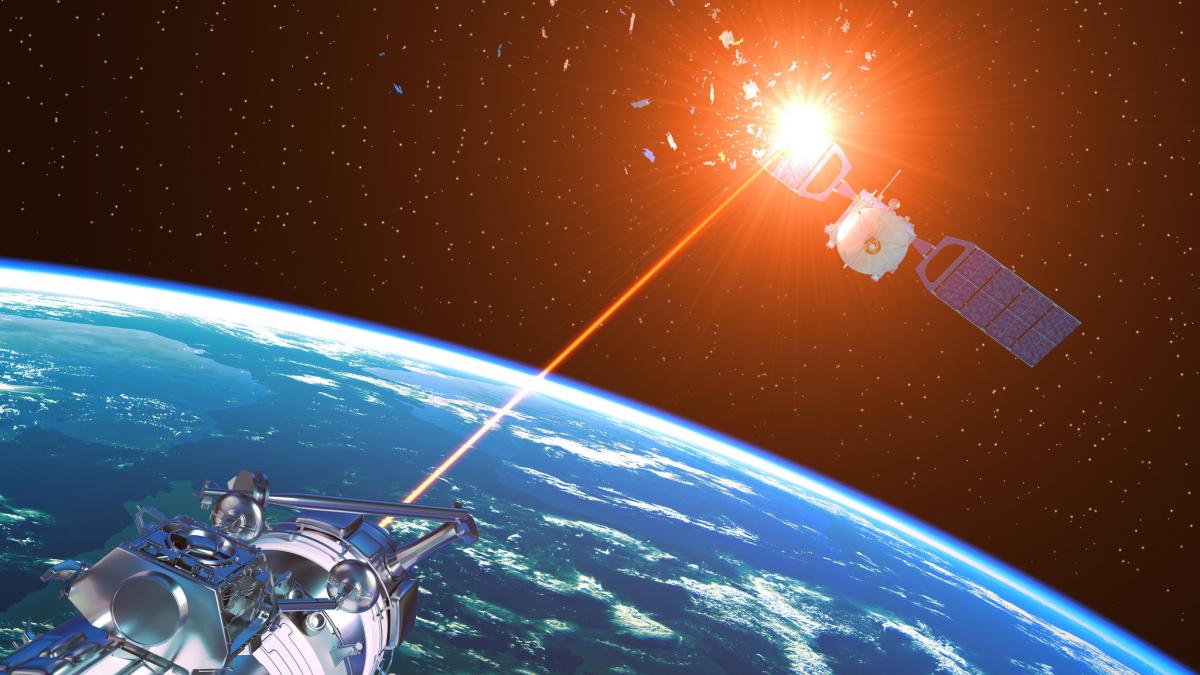 sua si china intra intr o noua cursa a inarmarii si investesc masiv in sateliti si arme pentru un posibil razboi in spatiu