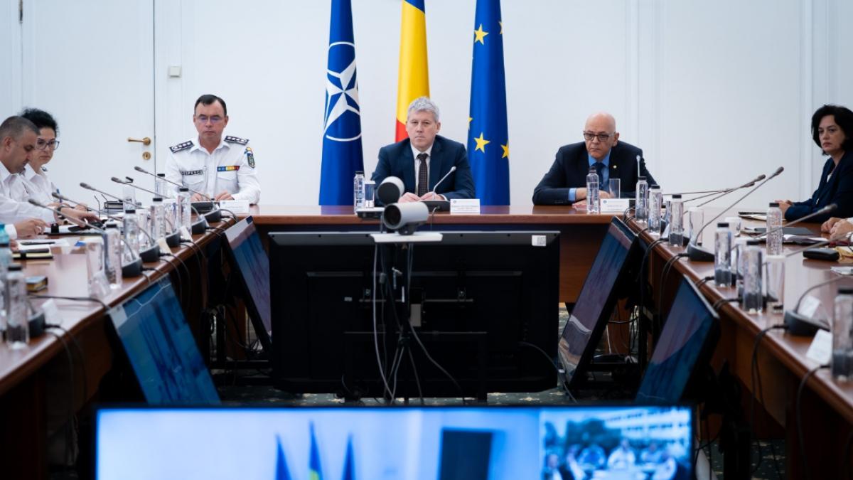 bilantul mai dupa sezonul estival 50 000 de soferi au ramas fara permis in aceasta vara predoiu vrea mai multe drone in 2027